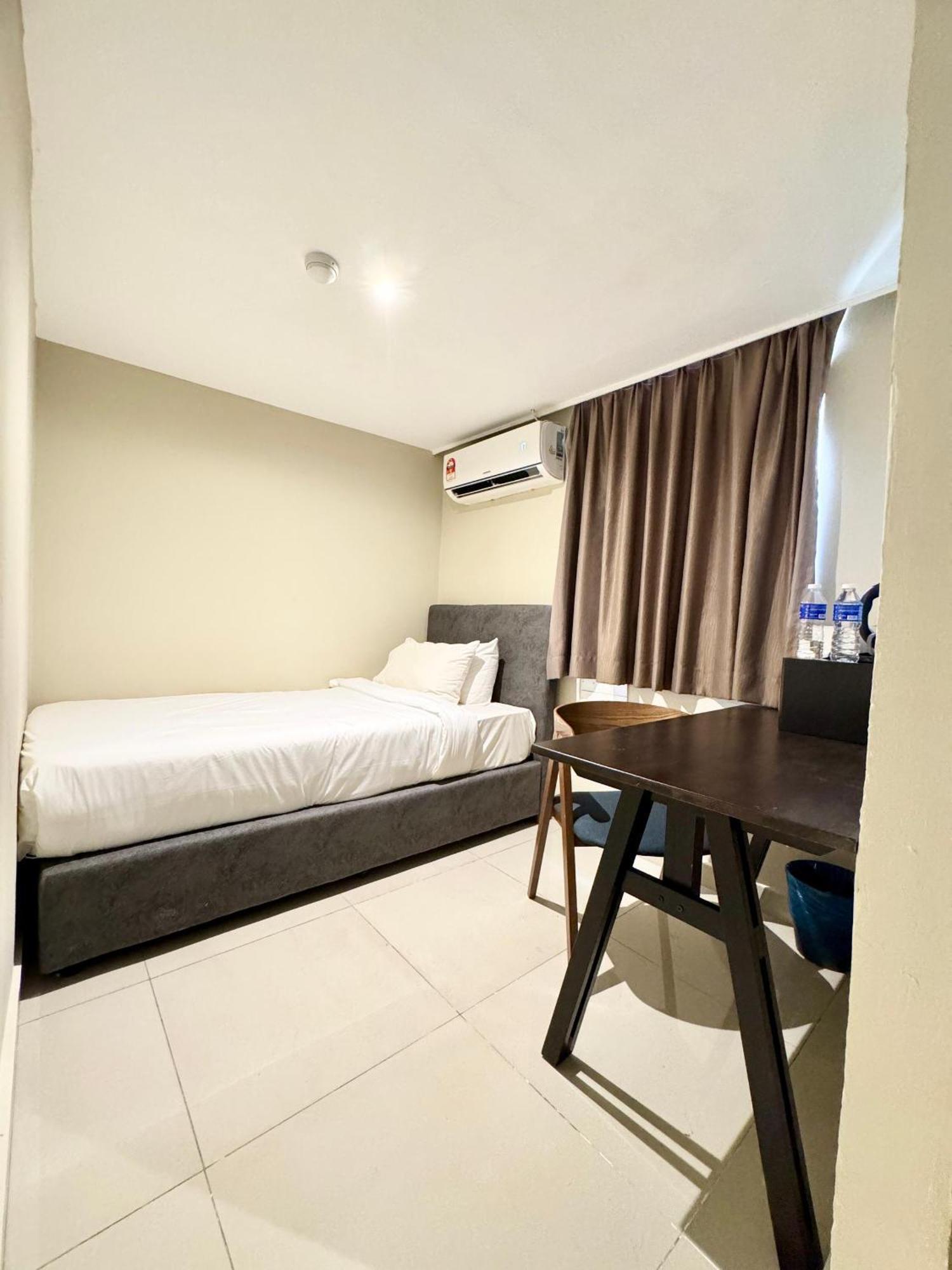 Kingston Hotel 6 - Changkat, Bukit Bintang Kuala Lumpur Esterno foto
